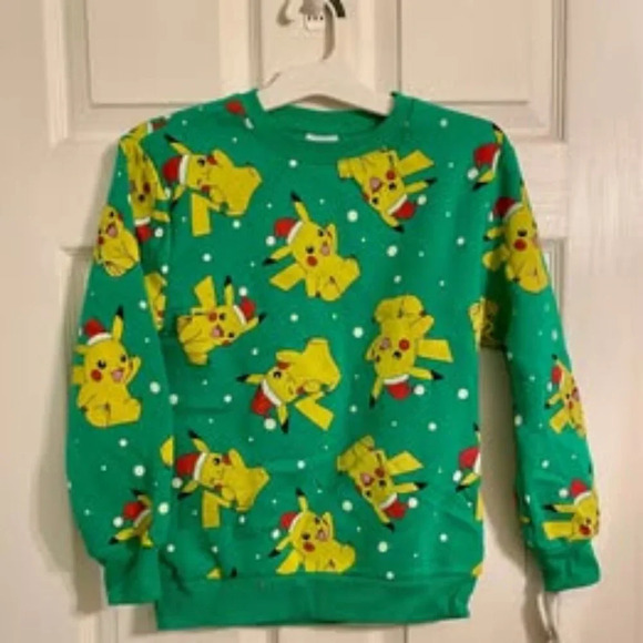 Boys Medium Pikachu sweatshirt NEW - Picture 1 of 2